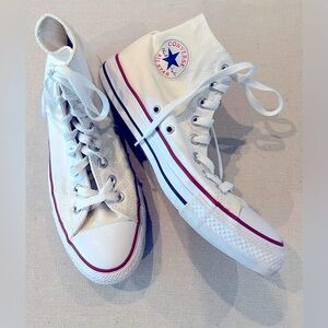 Converse White All Star High Tops Good Pre-Owned Condition Women’s Size 9
